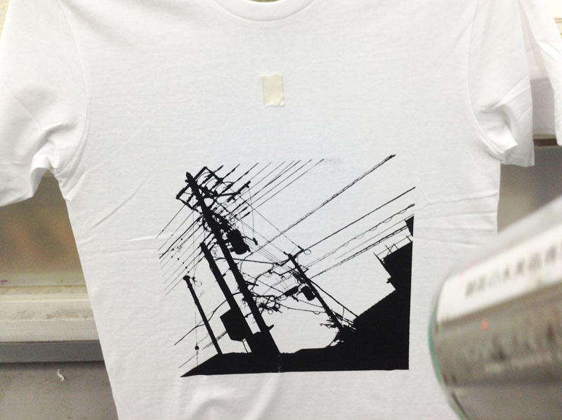 シルクスクリーン印刷〜Tシャツ編〜 | 御茶の水美術専門学校 | 産学